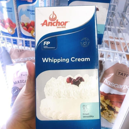Kem Sữa Whipping Cream Anchor 35% béo hộp 1 lít
